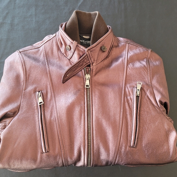 Mens authentic Dolce & Gabanna Aubergine metallic leather coat. - Picture 7 of 7